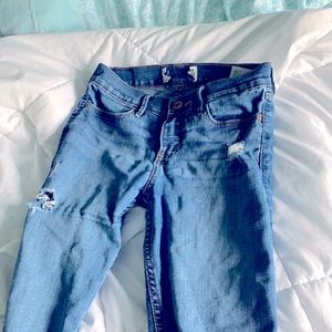 Dark wash super skinny jeans